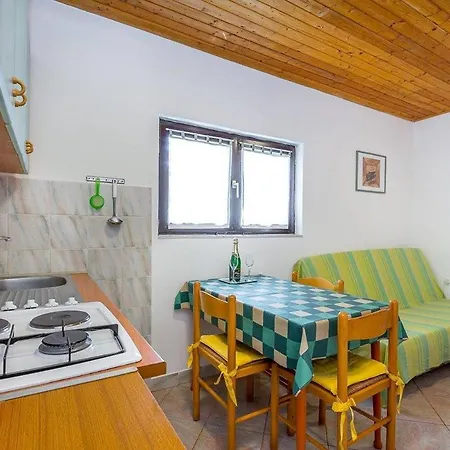 Apartment Dragica *