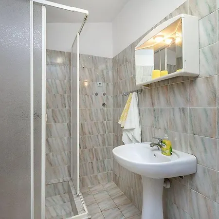 Apartment Dragica Valbandon