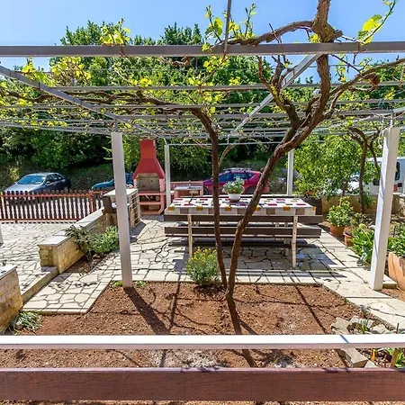 Apartment Dragica Valbandon
