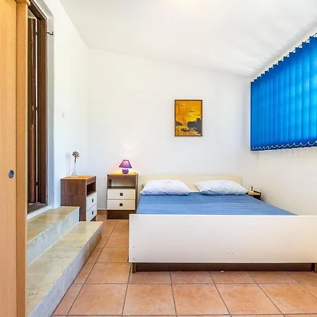 Apartment Dragica *
