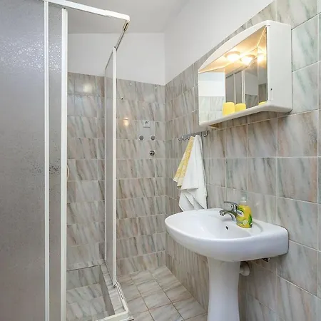 Dragica Apartment *